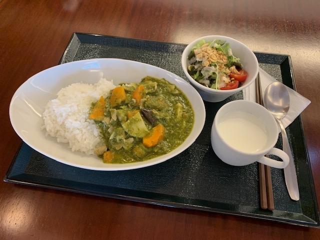 にらのグリーンカレー